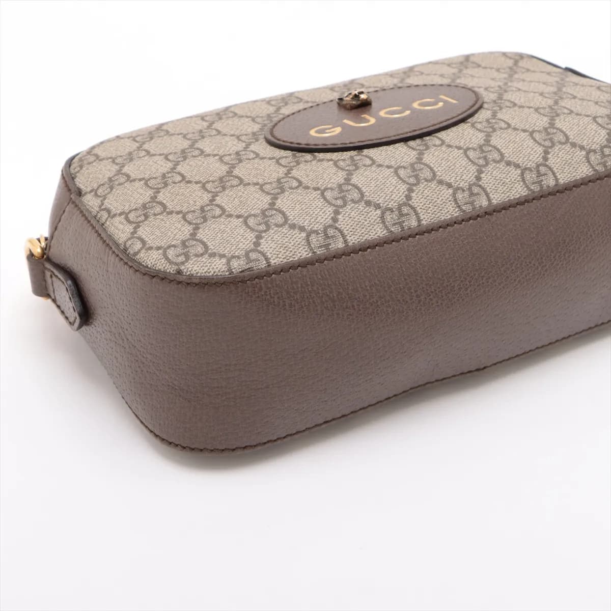 GG Supreme Tiger Head Shoulder Bag in Brown