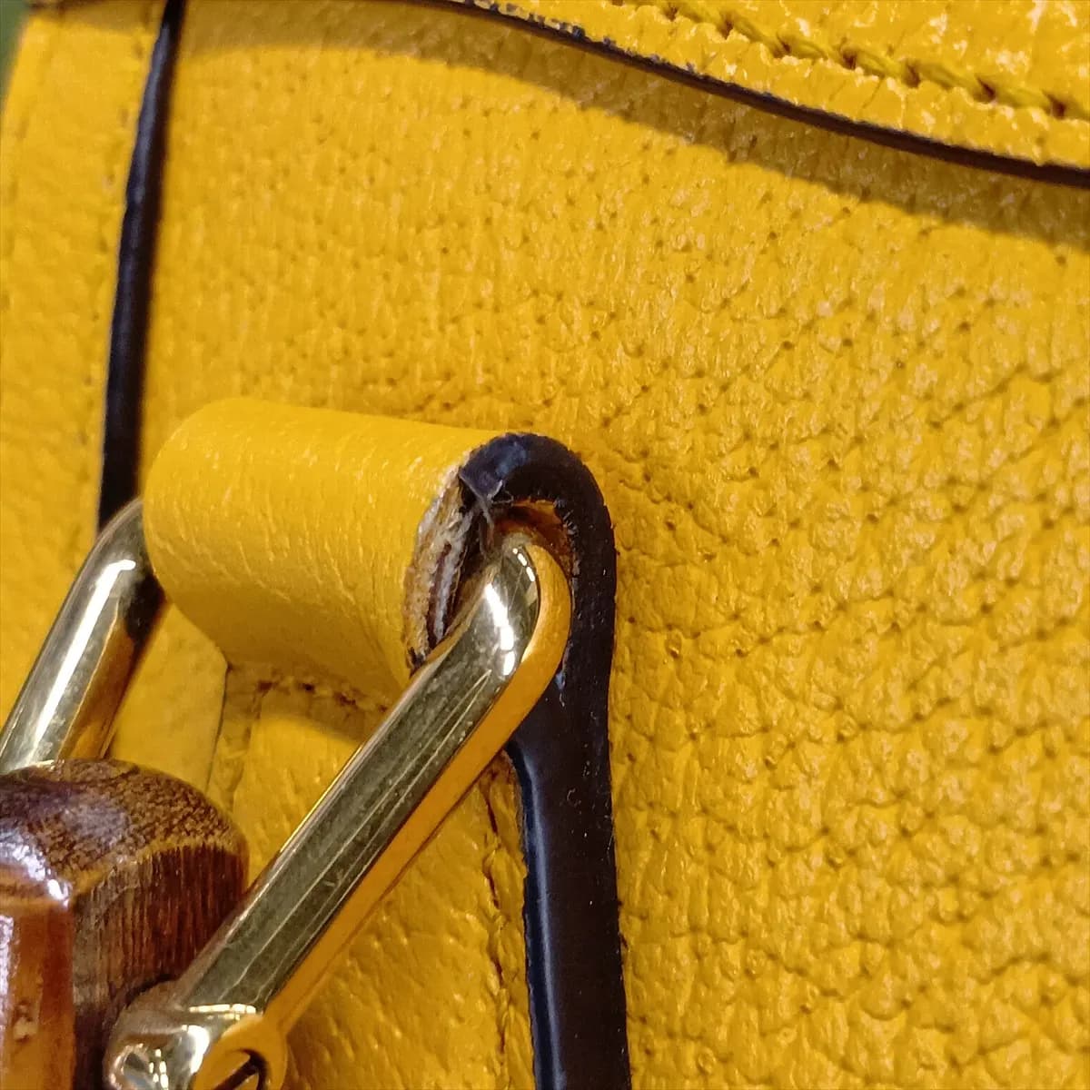 Bamboo Diana Leather 2-Way Handbag in Yellow