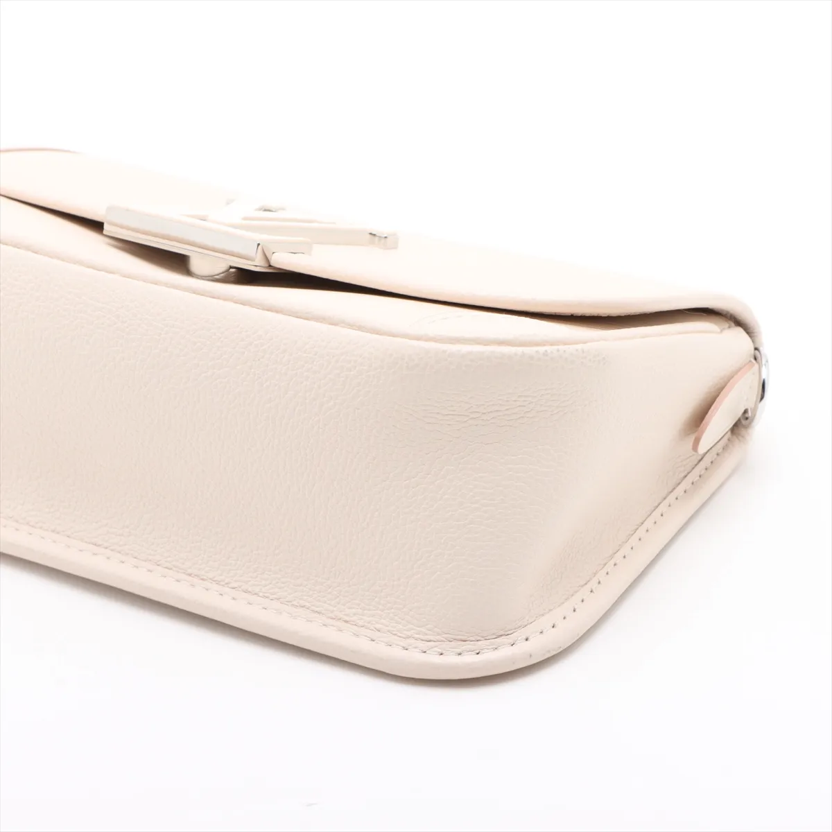 Epi Leather Buci NM Shoulder Bag in Beige