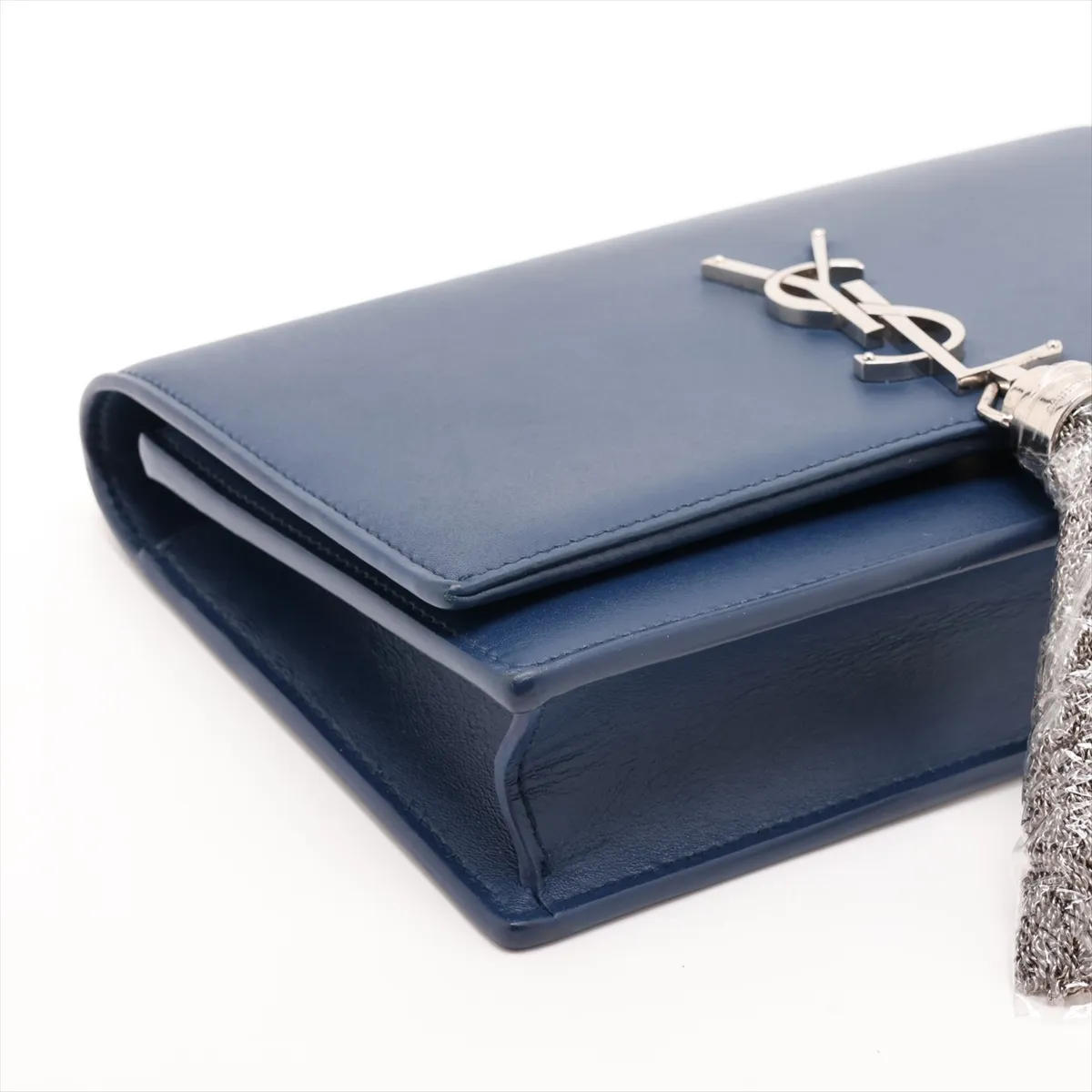 Kate Leather Chain Wallet in Navy Blue
